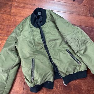 Forever 21 green bomber jacket